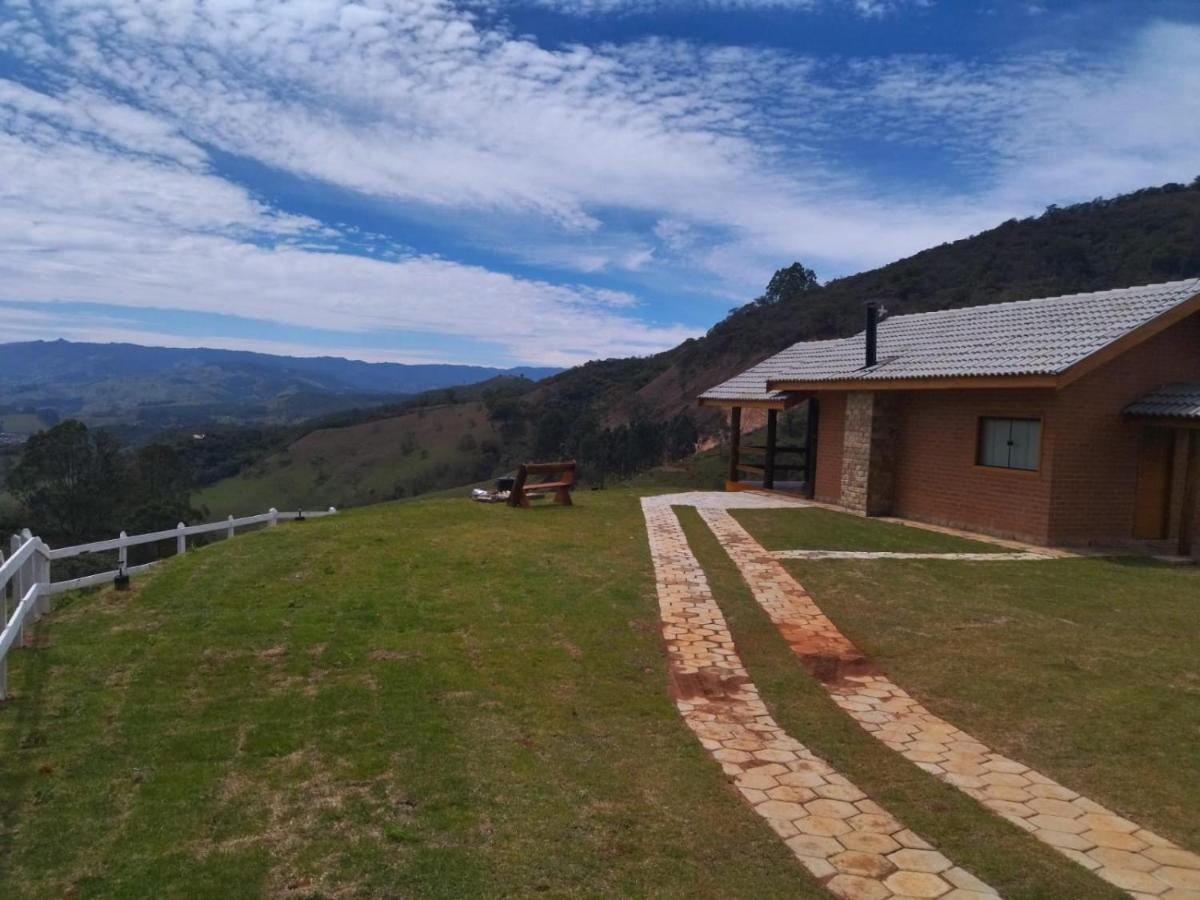 Chales Xanoti Oferece Conforto E Tranquilidade. Sapucaí-Mirim Exteriör bild
