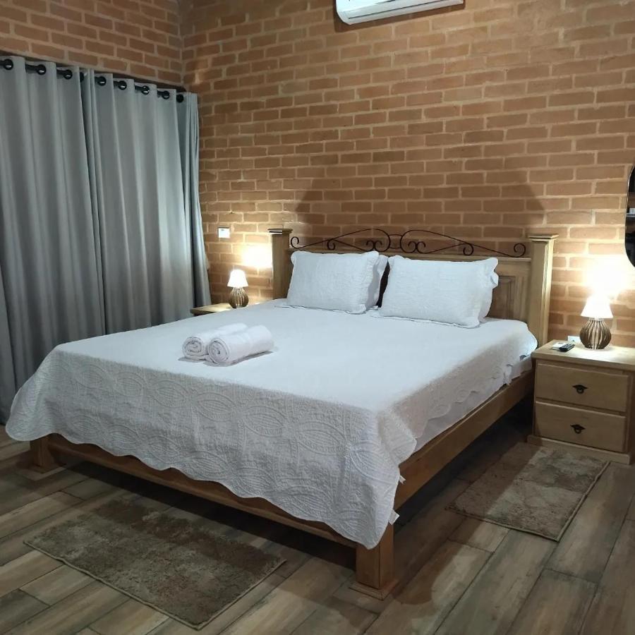 Chales Xanoti Oferece Conforto E Tranquilidade. Sapucaí-Mirim Exteriör bild